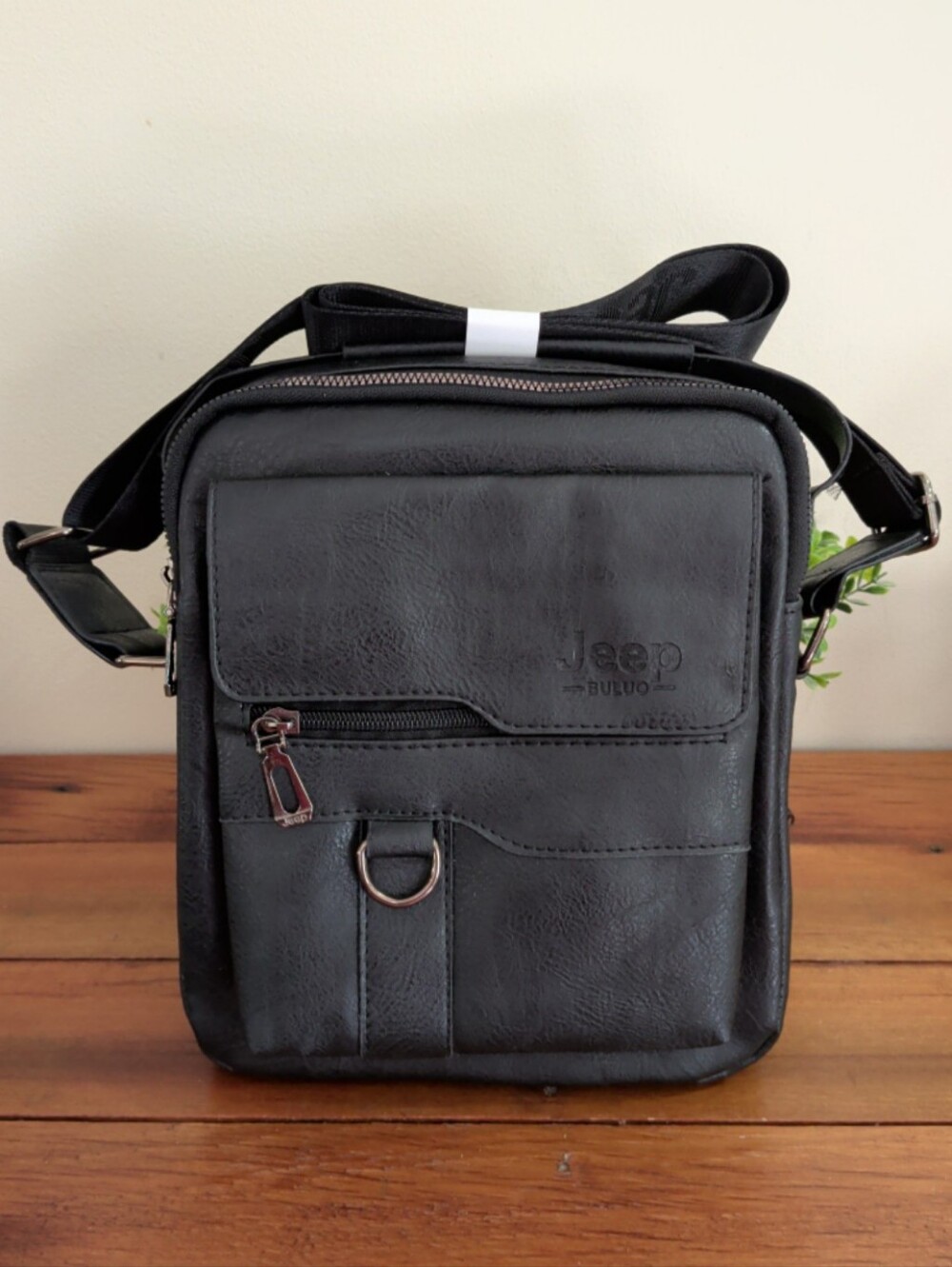 JEEP Black Faux Leather Crossbody Messenger Bag Buluo
